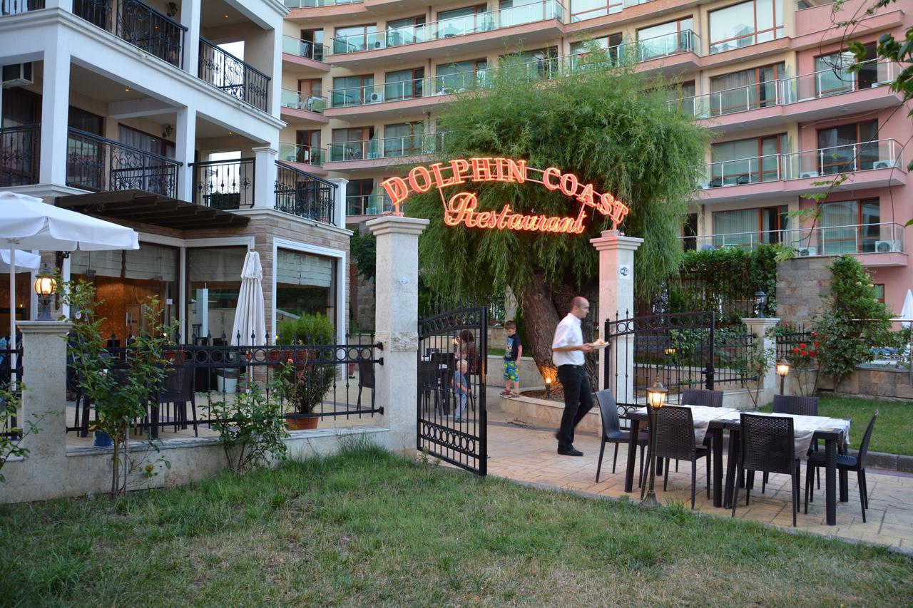 Vip Club Dolphin Coast Aparthotel Slăntjev Brjag Exteriör bild