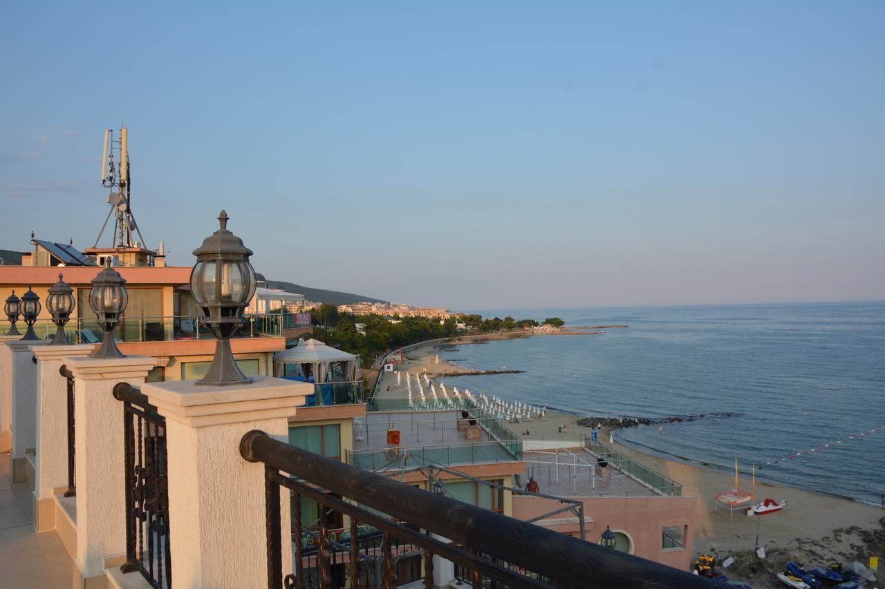 Vip Club Dolphin Coast Aparthotel Slăntjev Brjag Exteriör bild
